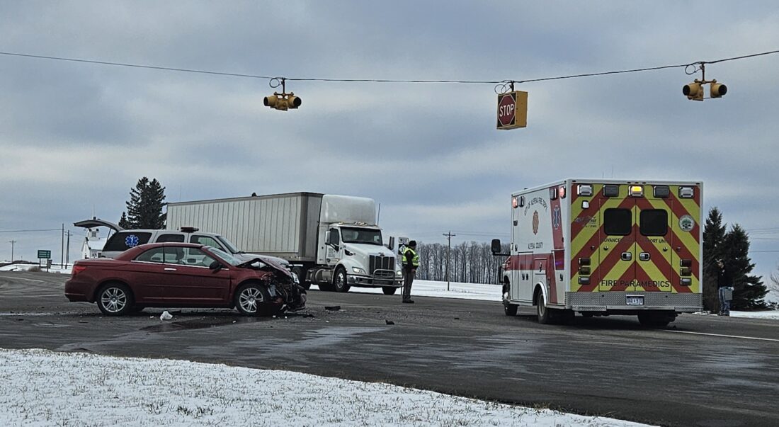 Car crash sends drivers and passengers to hospital News, Sports, Jobs